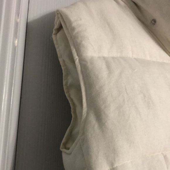 Urban Outfitters BDG Cropped White Collared Zip-Up Cinch Waist Puffer Vest - Picture 9 of 12